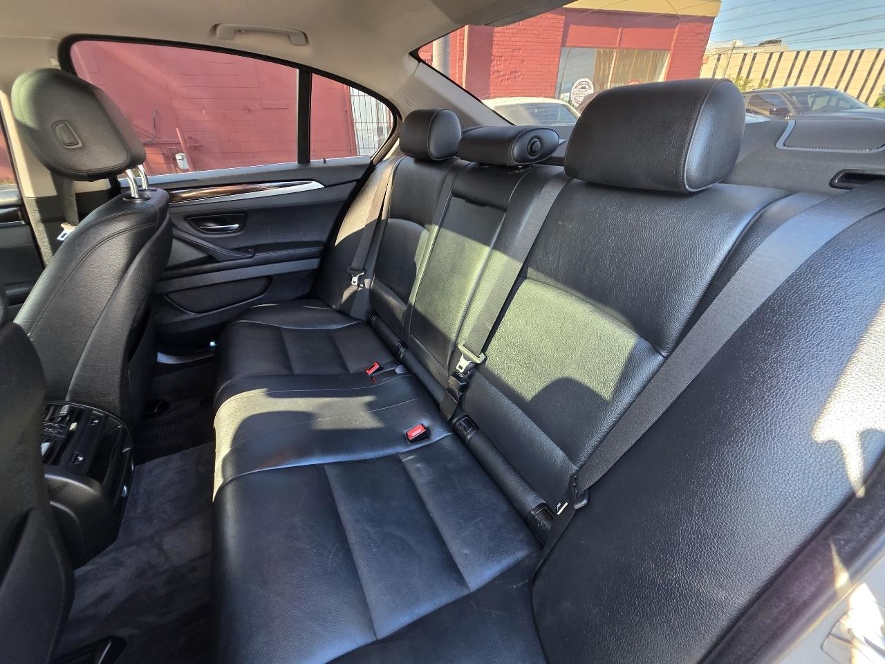 BMW 5-Series 535i xDrive 2016