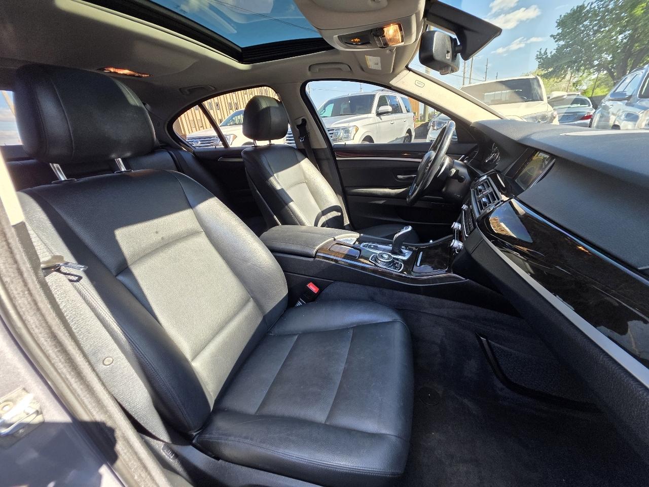 BMW 5-Series 535i xDrive 2016