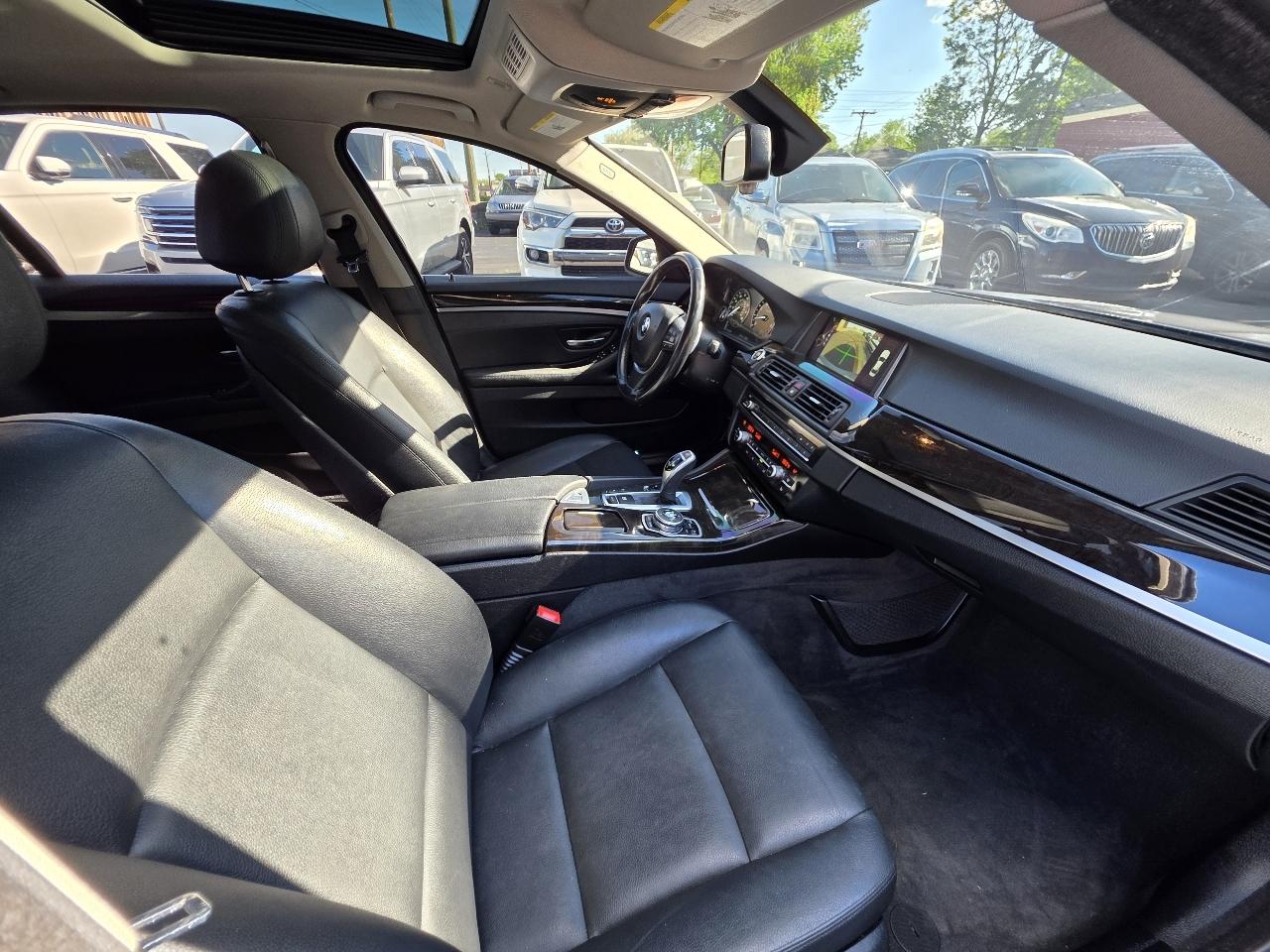 BMW 5-Series 535i xDrive 2016