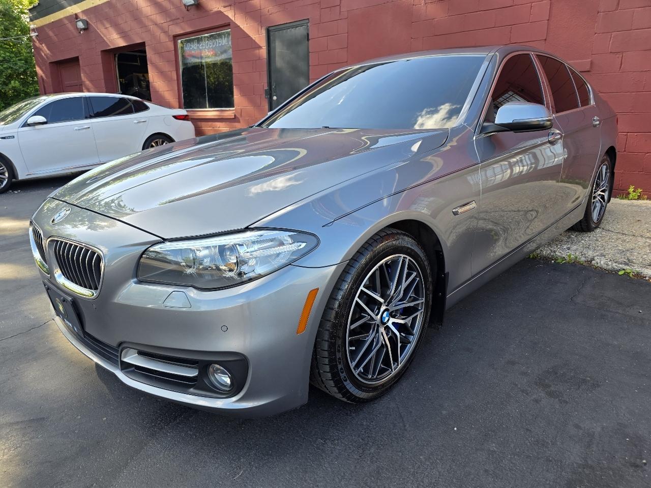 BMW 5-Series 535i xDrive 2016