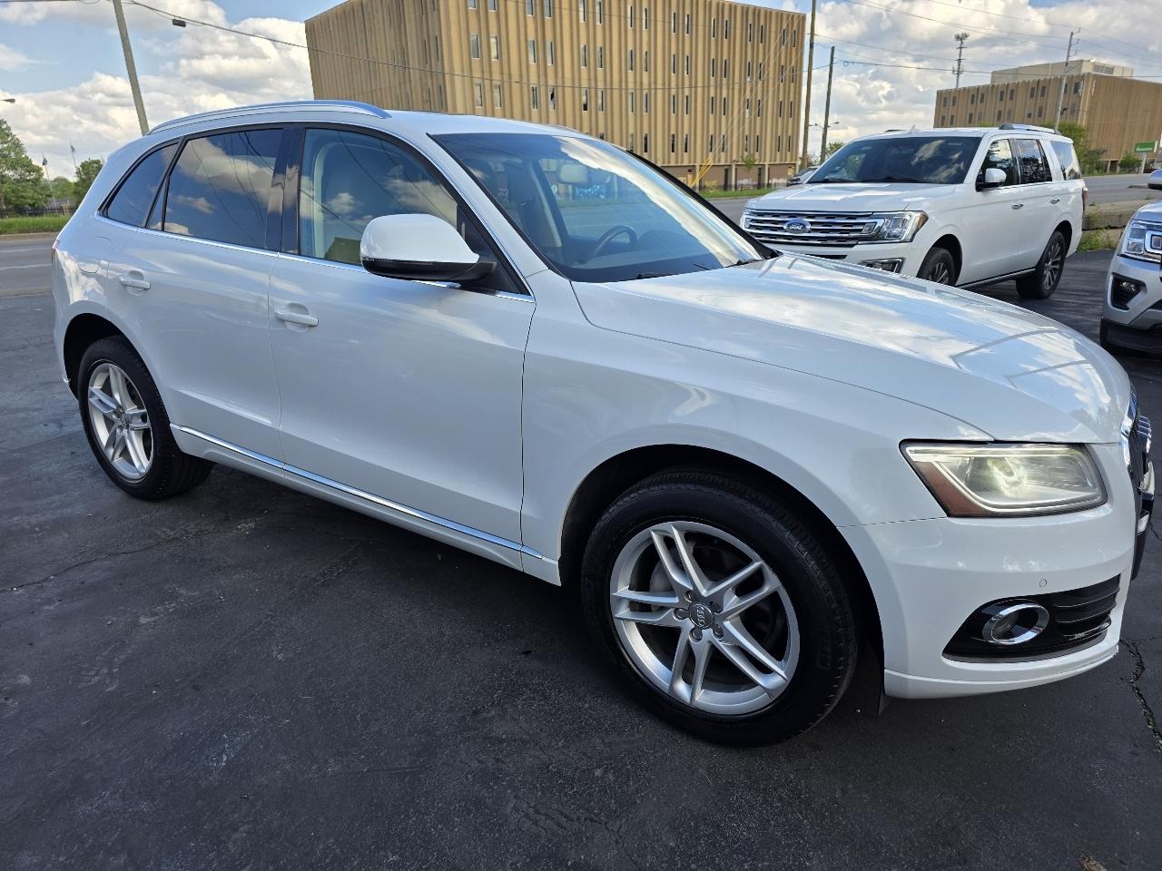 Audi Q5 2.0 quattro Premium 2013