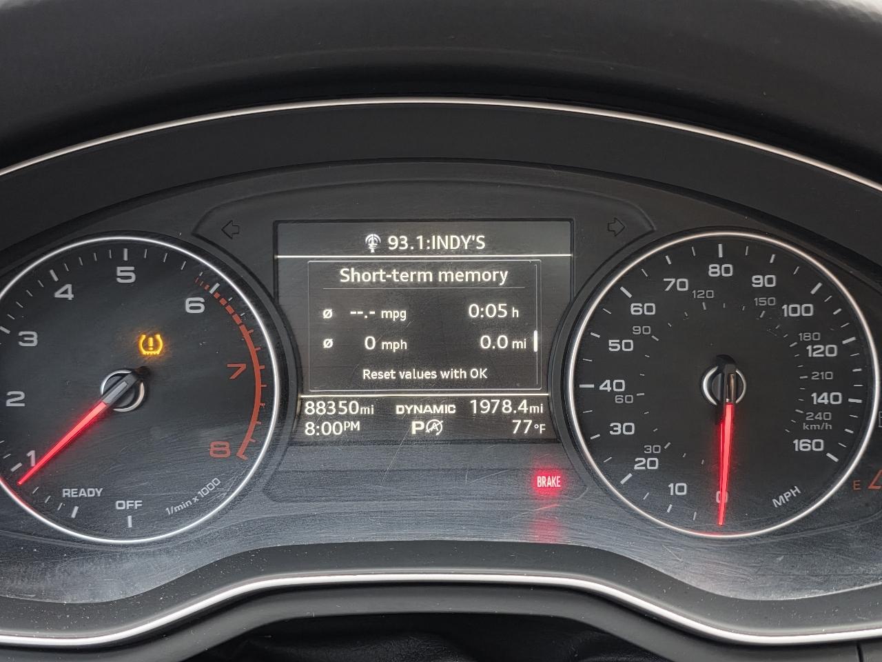 Audi A4 2.0T Premium quattro Sedan 2017