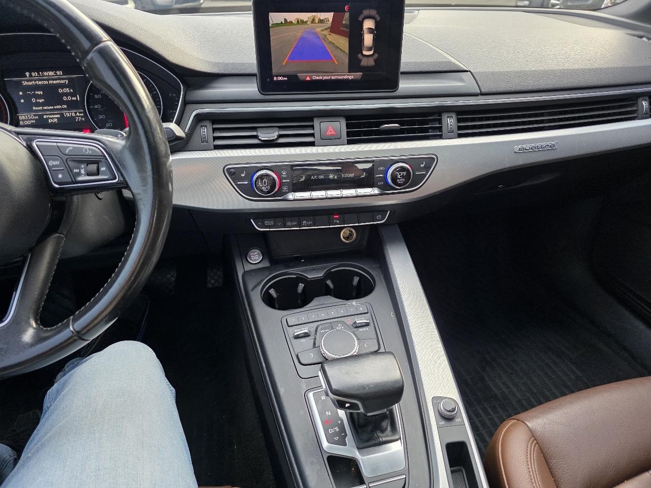 Audi A4 2.0T Premium quattro Sedan 2017