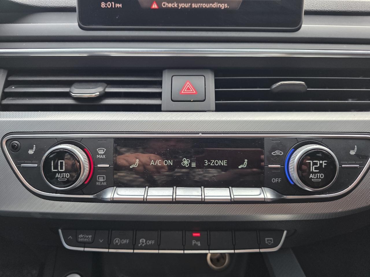 Audi A4 2.0T Premium quattro Sedan 2017