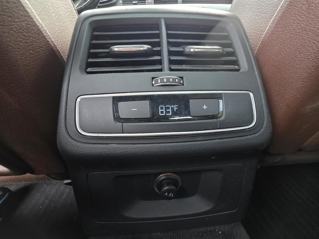 Audi A4 2.0T Premium quattro Sedan 2017