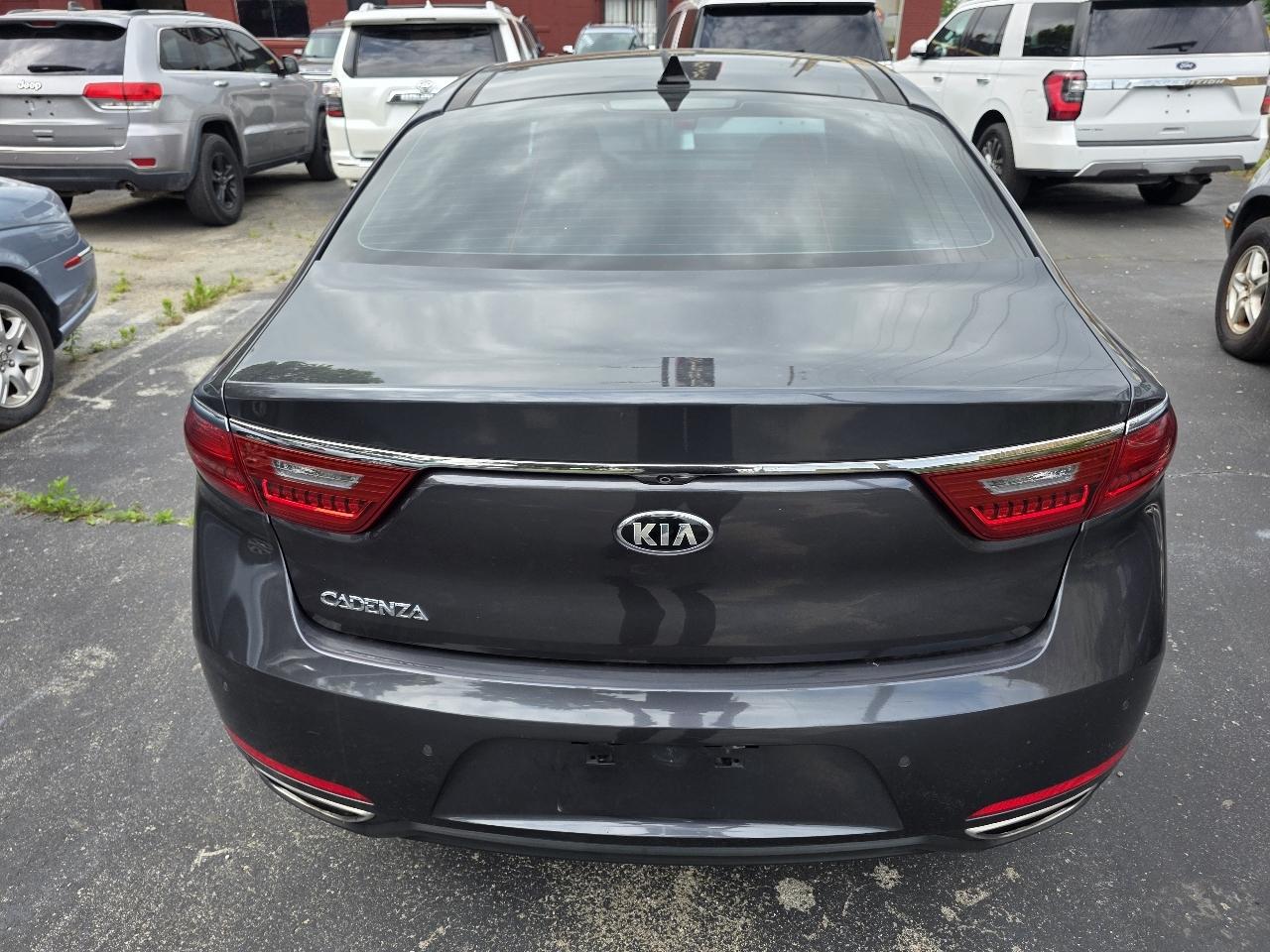 Kia Cadenza Limited 2017