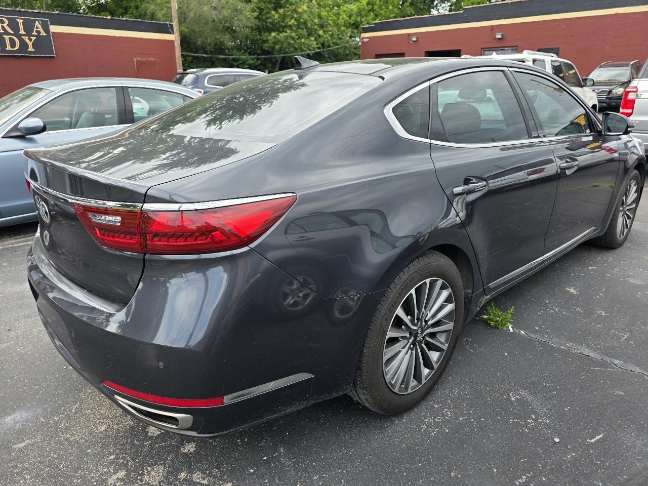 Kia Cadenza Limited 2017