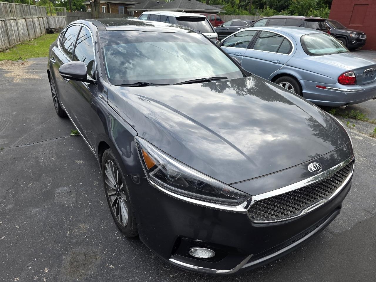 Kia Cadenza Limited 2017