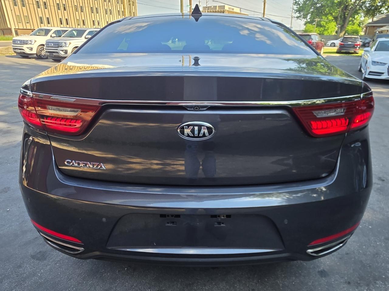 Kia Cadenza Limited 2017