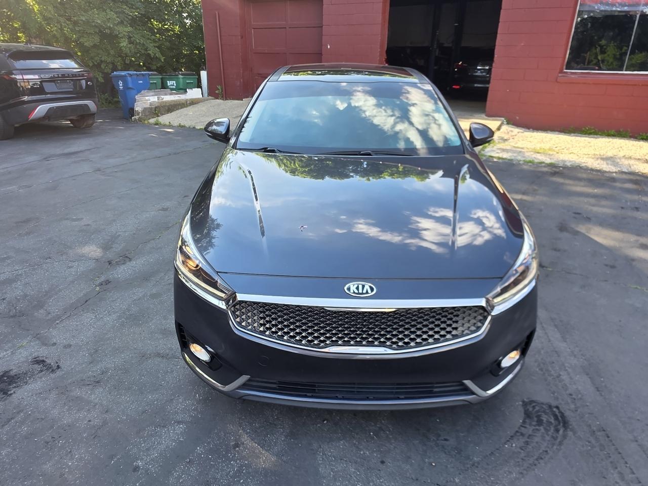 Kia Cadenza Limited 2017