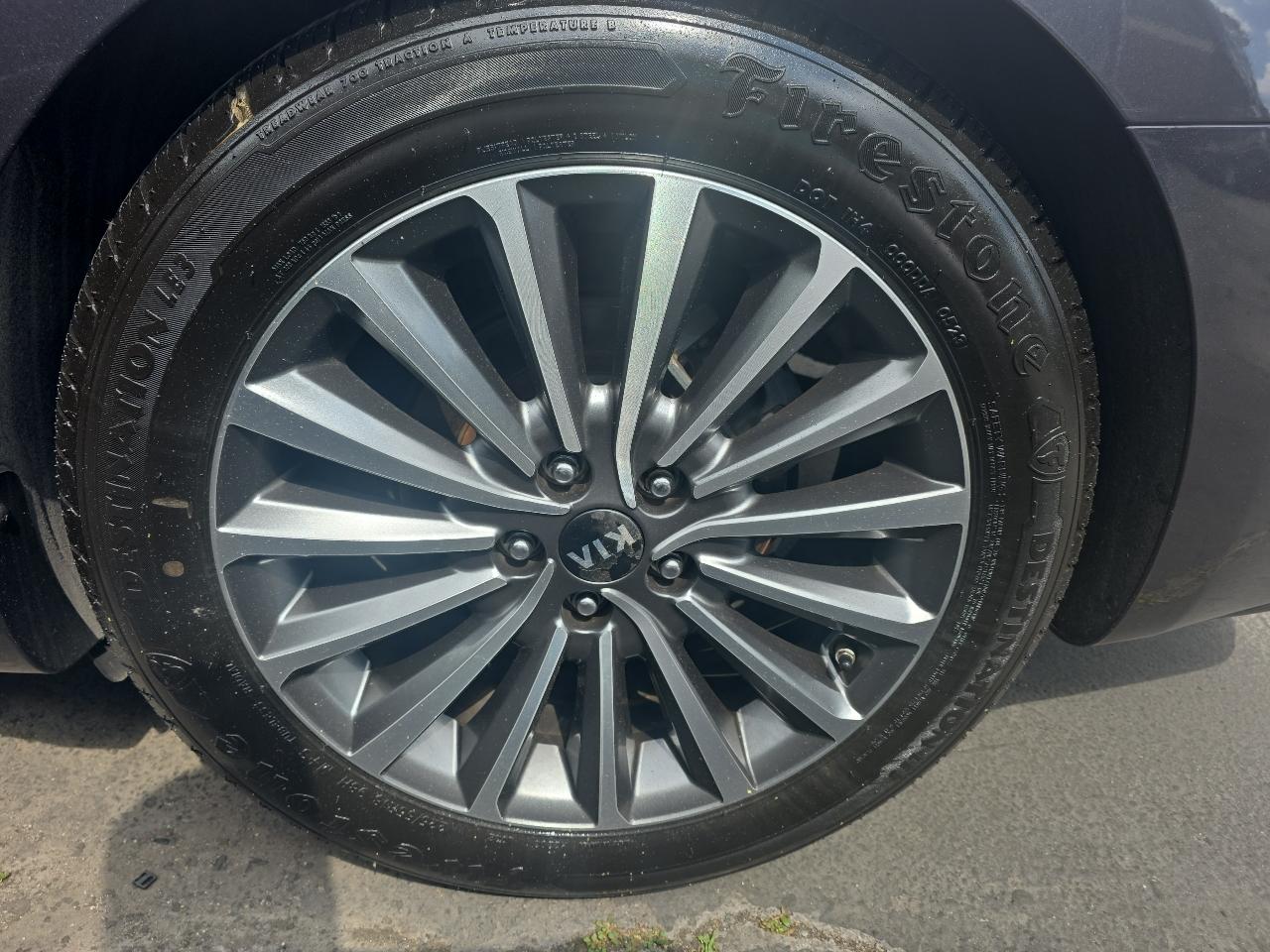 Kia Cadenza Limited 2017