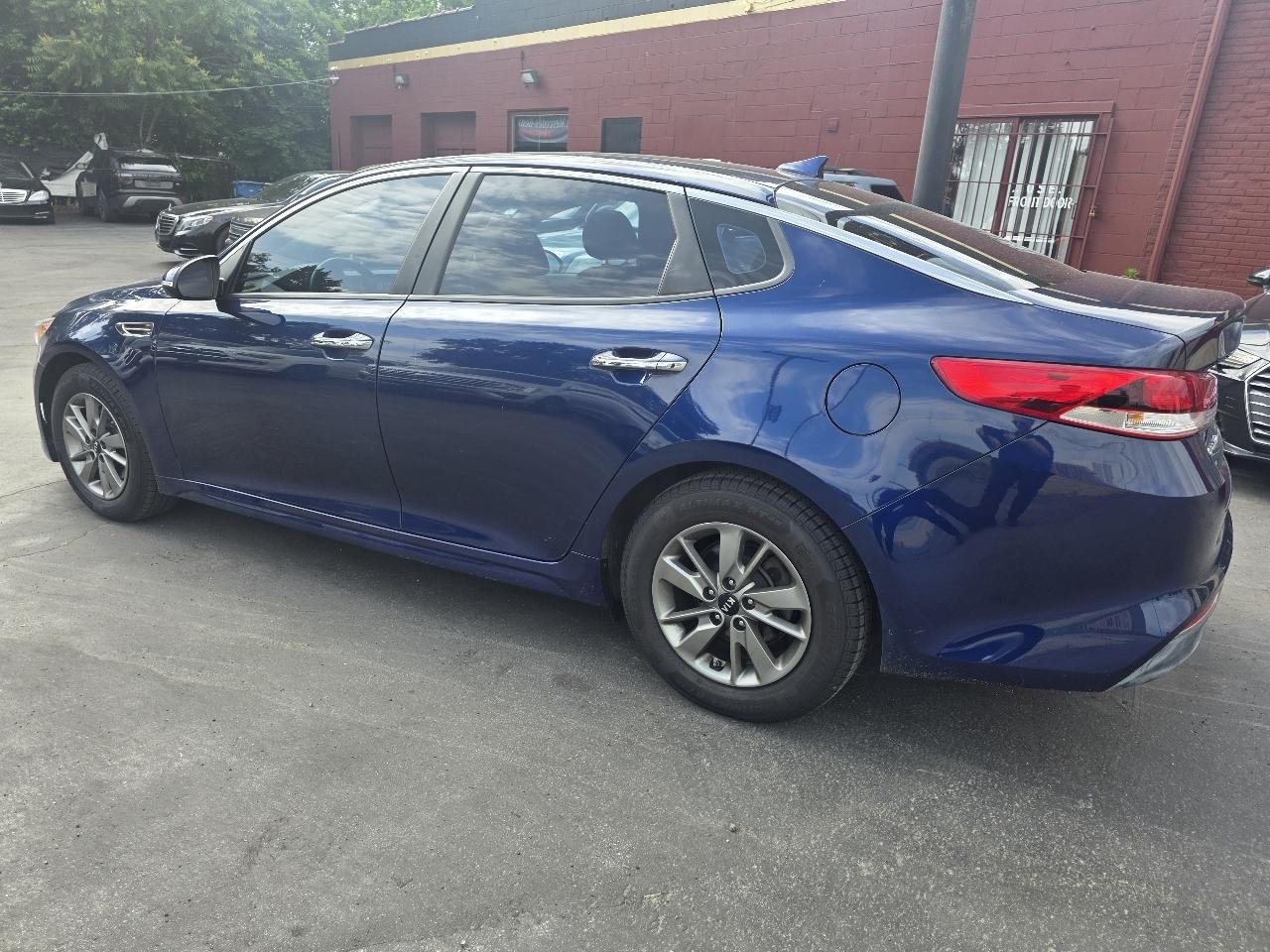 Kia Optima LX 2016