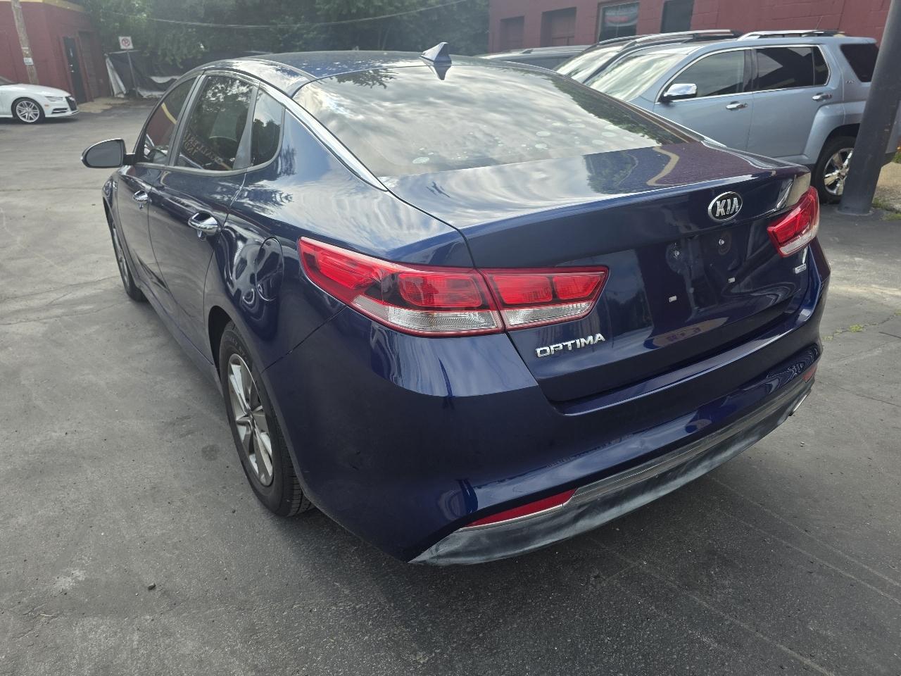Kia Optima LX 2016