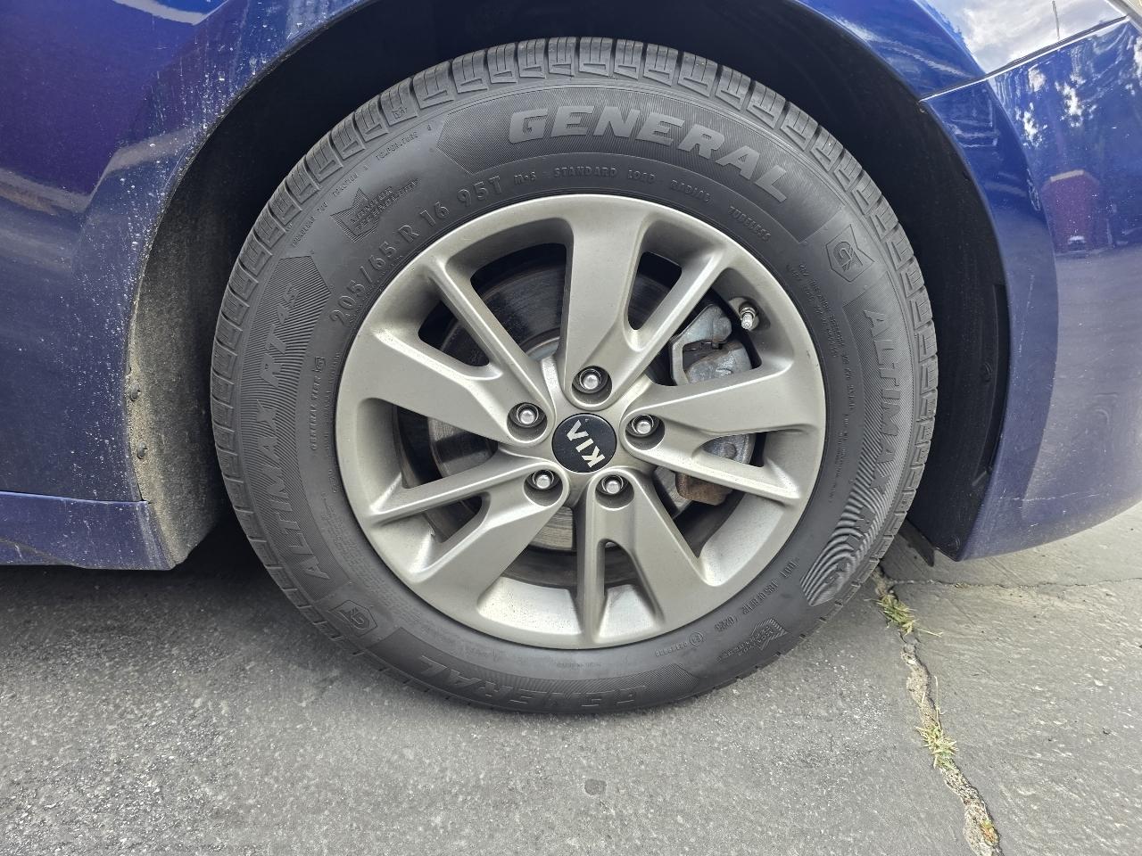 Kia Optima LX 2016