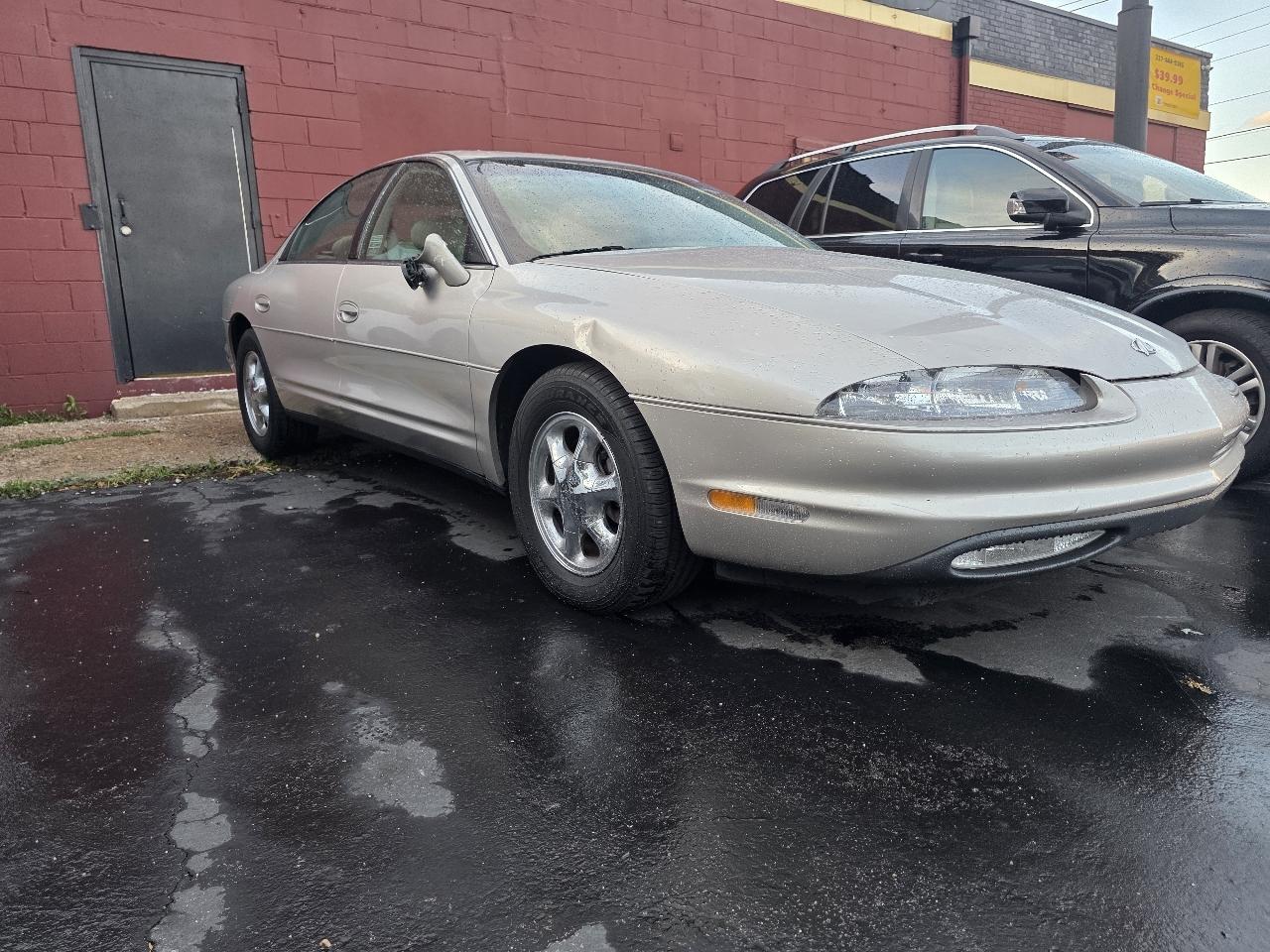 Oldsmobile Aurora Base 1997