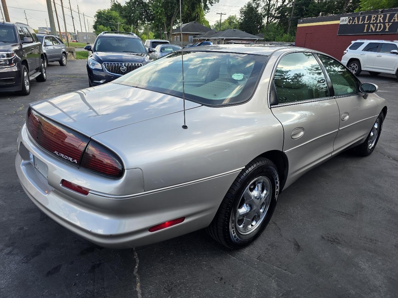 Oldsmobile Aurora Base 1997