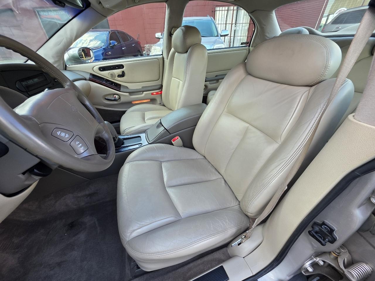Oldsmobile Aurora Base 1997
