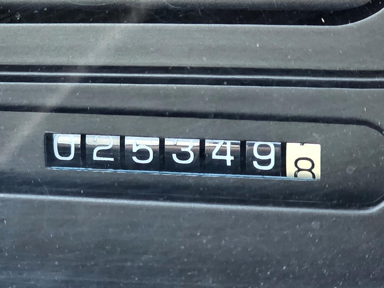 Oldsmobile Aurora Base 1997