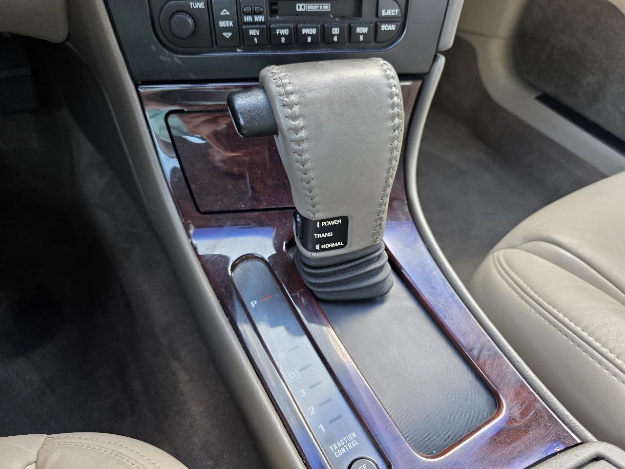Oldsmobile Aurora Base 1997