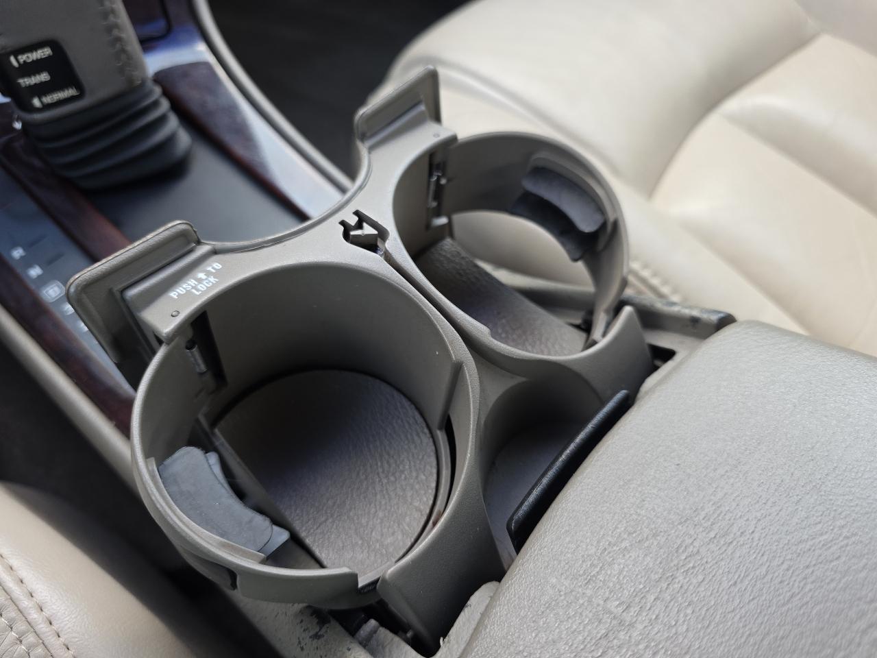 Oldsmobile Aurora Base 1997