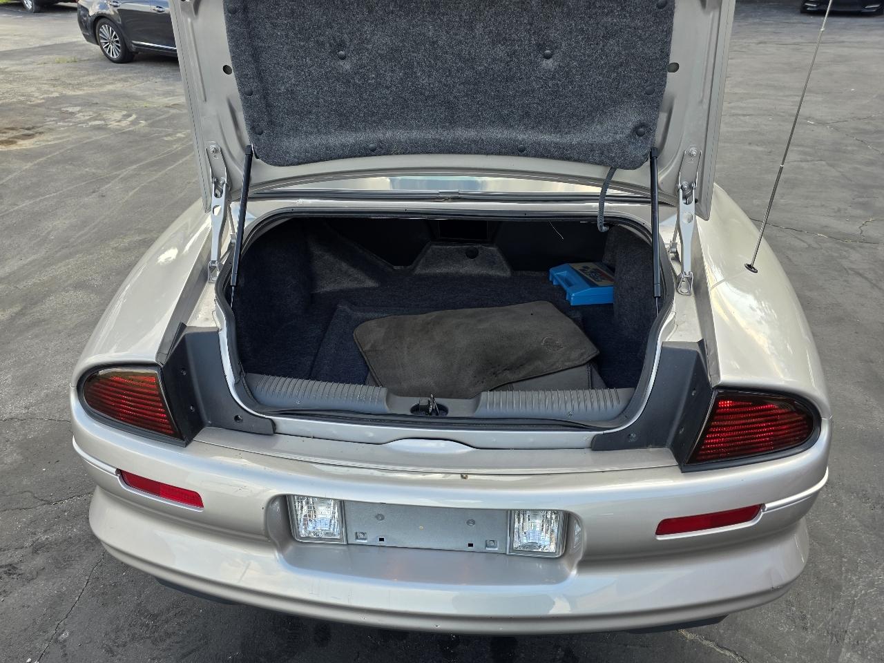 Oldsmobile Aurora Base 1997