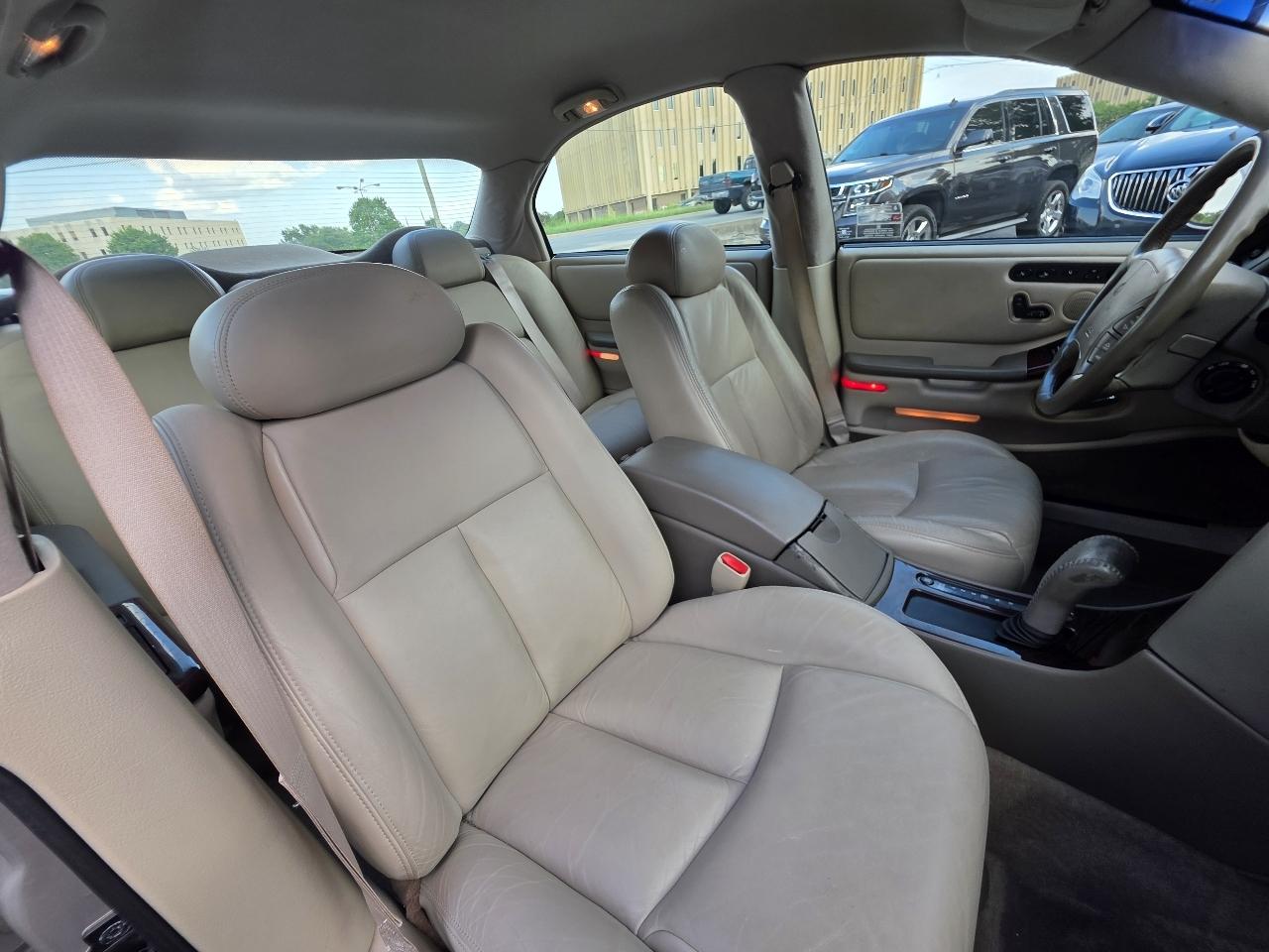 Oldsmobile Aurora Base 1997