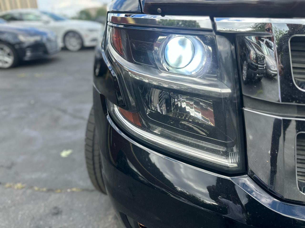 Chevrolet Suburban LT 4WD 2018
