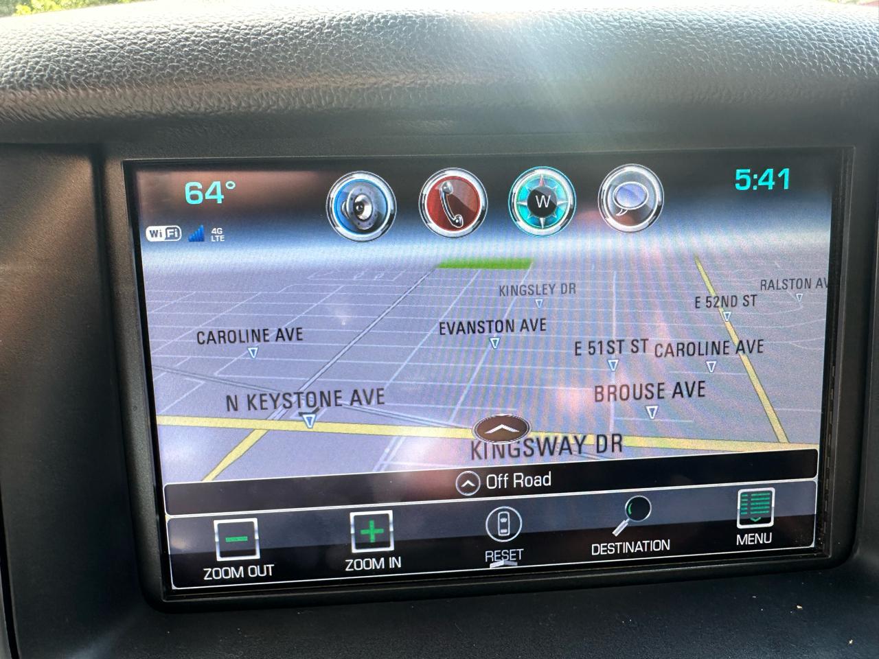 Chevrolet Suburban LT 4WD 2018