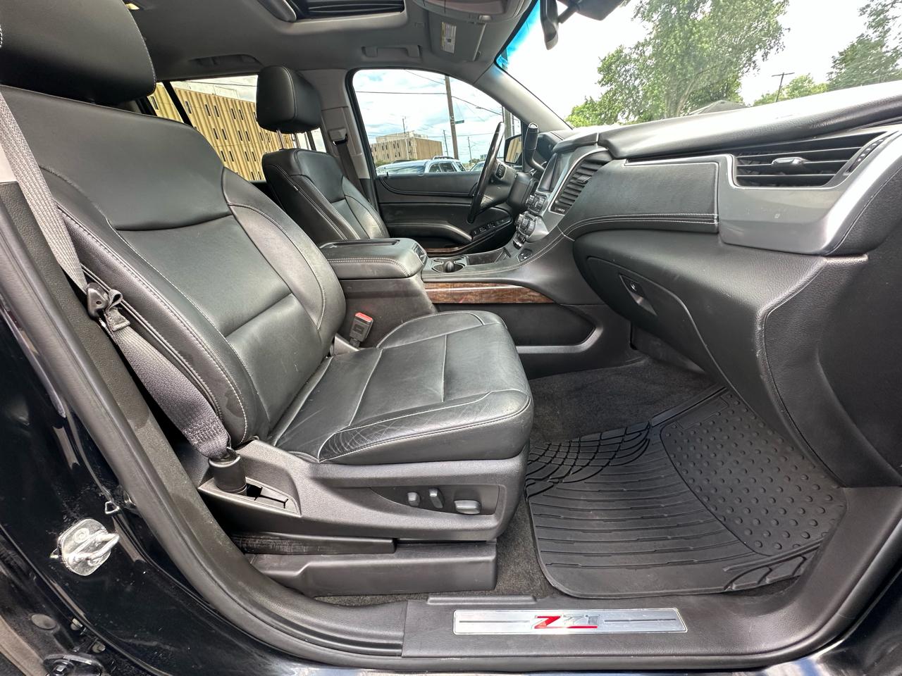 Chevrolet Suburban LT 4WD 2018