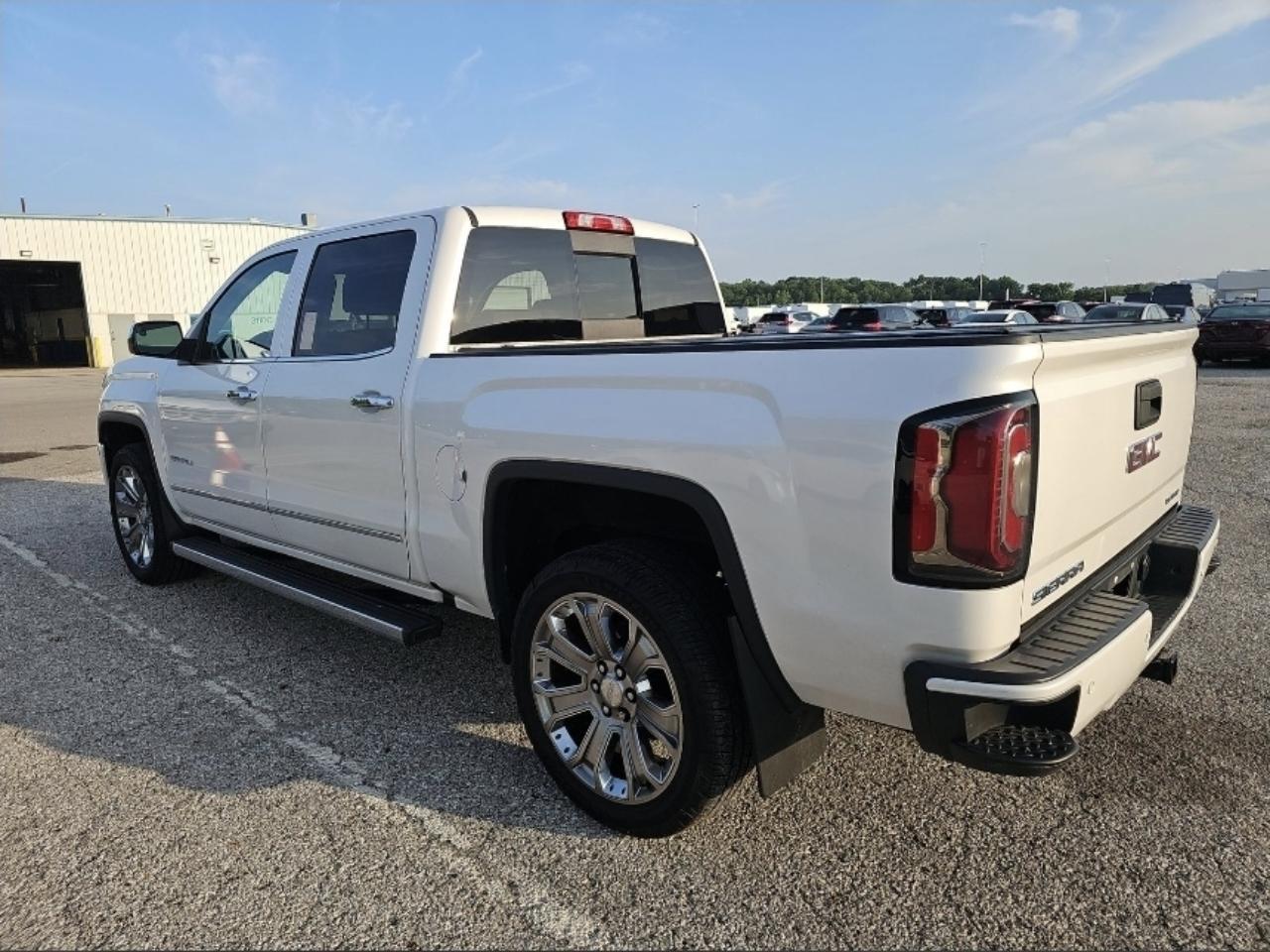 GMC Sierra 1500 Denali Crew Cab Long Box 4WD 2018
