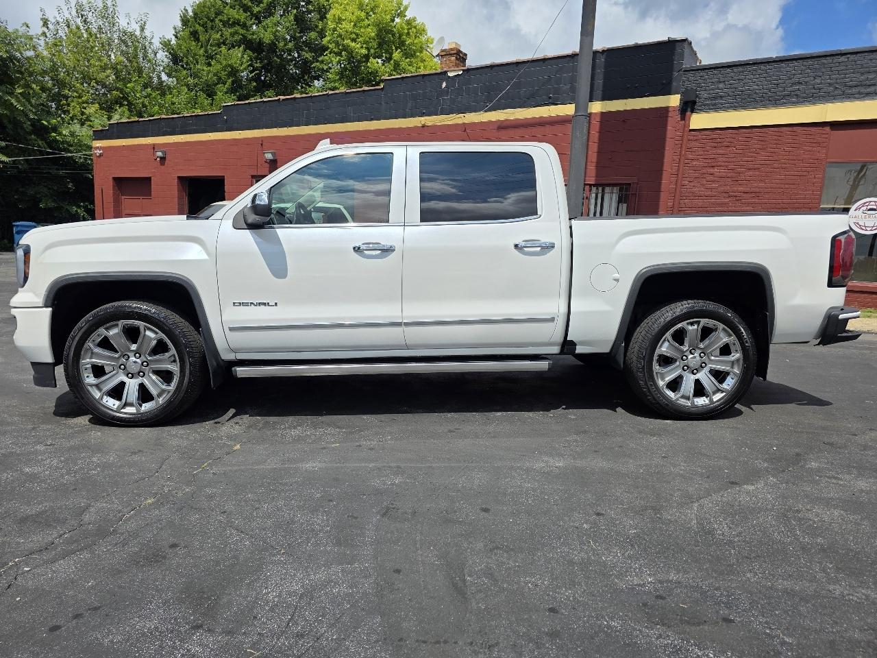 GMC Sierra 1500 Denali Crew Cab Long Box 4WD 2018