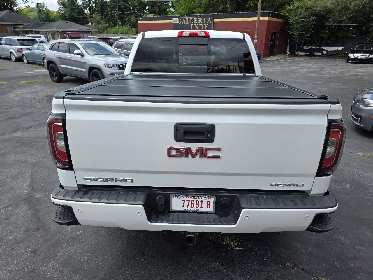 GMC Sierra 1500 Denali Crew Cab Long Box 4WD 2018