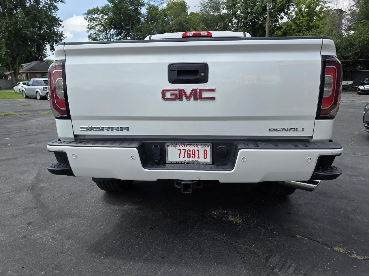GMC Sierra 1500 Denali Crew Cab Long Box 4WD 2018