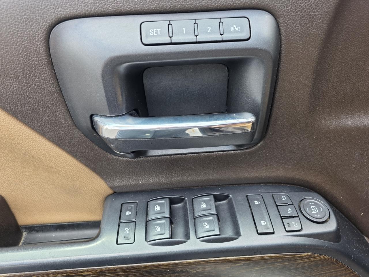 GMC Sierra 1500 Denali Crew Cab Long Box 4WD 2018