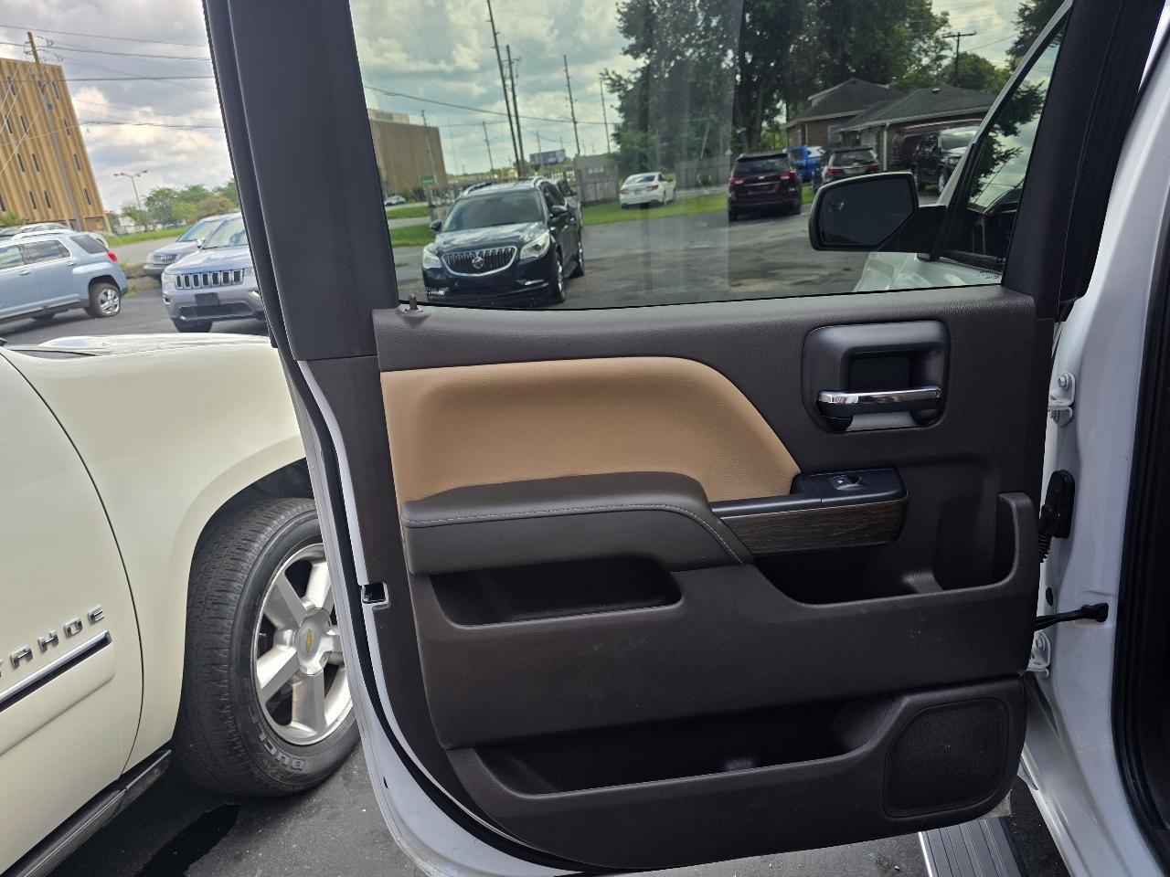 GMC Sierra 1500 Denali Crew Cab Long Box 4WD 2018