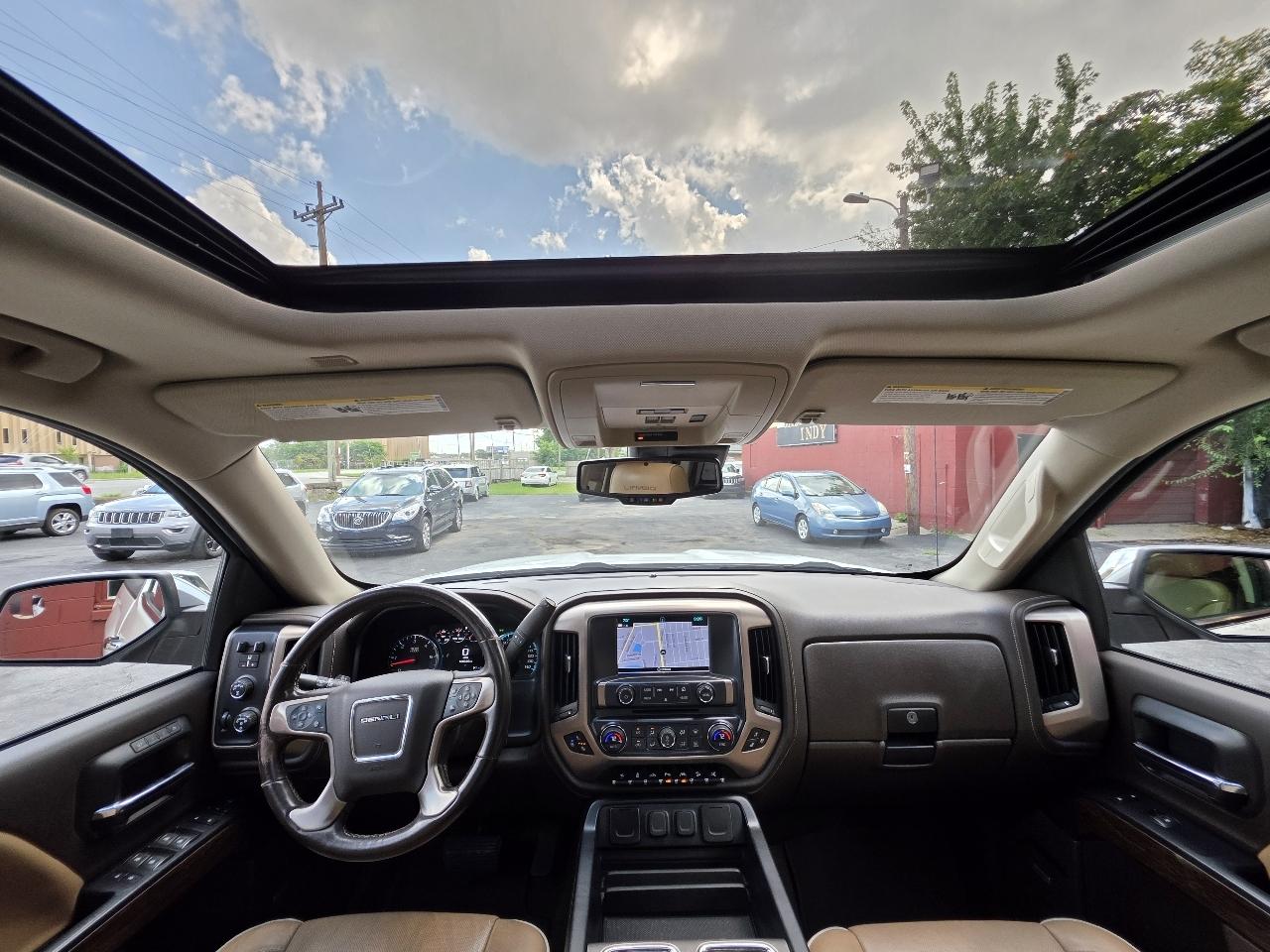 GMC Sierra 1500 Denali Crew Cab Long Box 4WD 2018