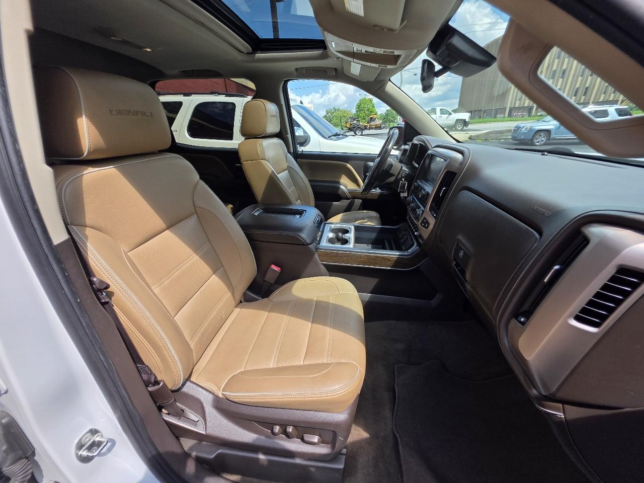 GMC Sierra 1500 Denali Crew Cab Long Box 4WD 2018