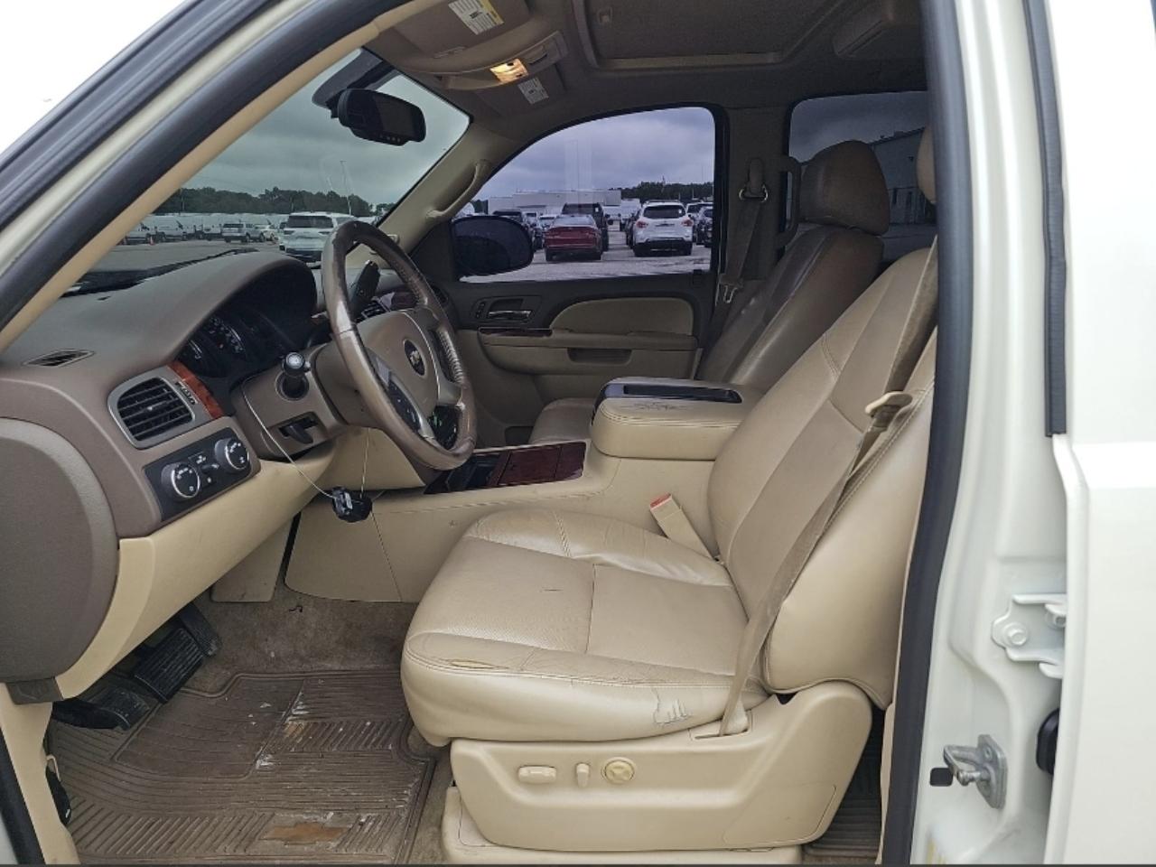 Chevrolet Tahoe LTZ 4WD 2014