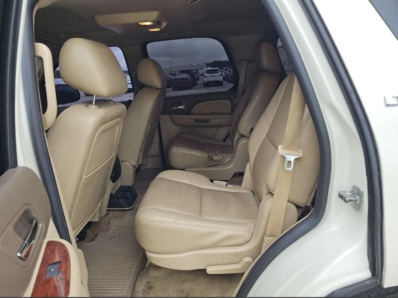 Chevrolet Tahoe LTZ 4WD 2014