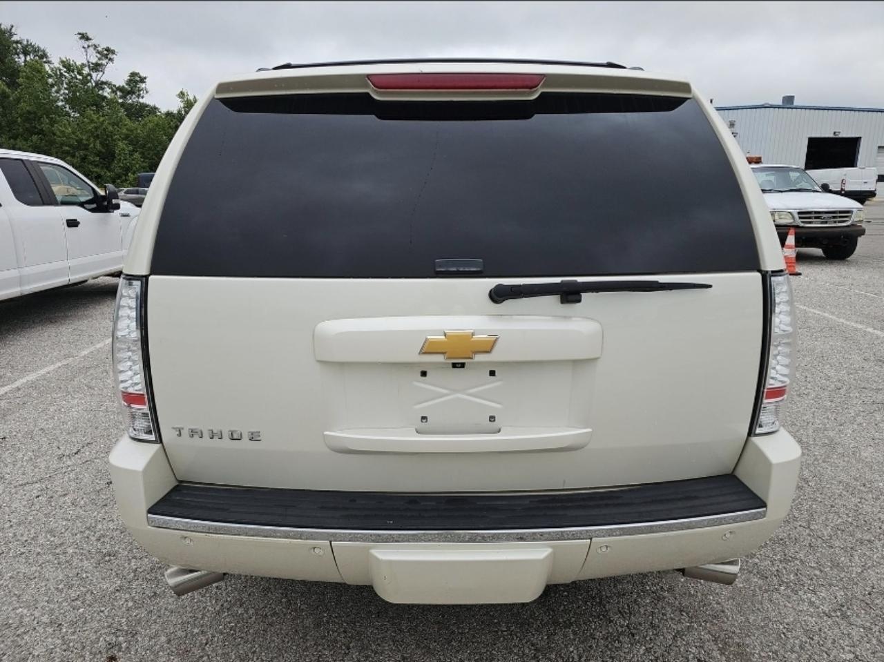 Chevrolet Tahoe LTZ 4WD 2014