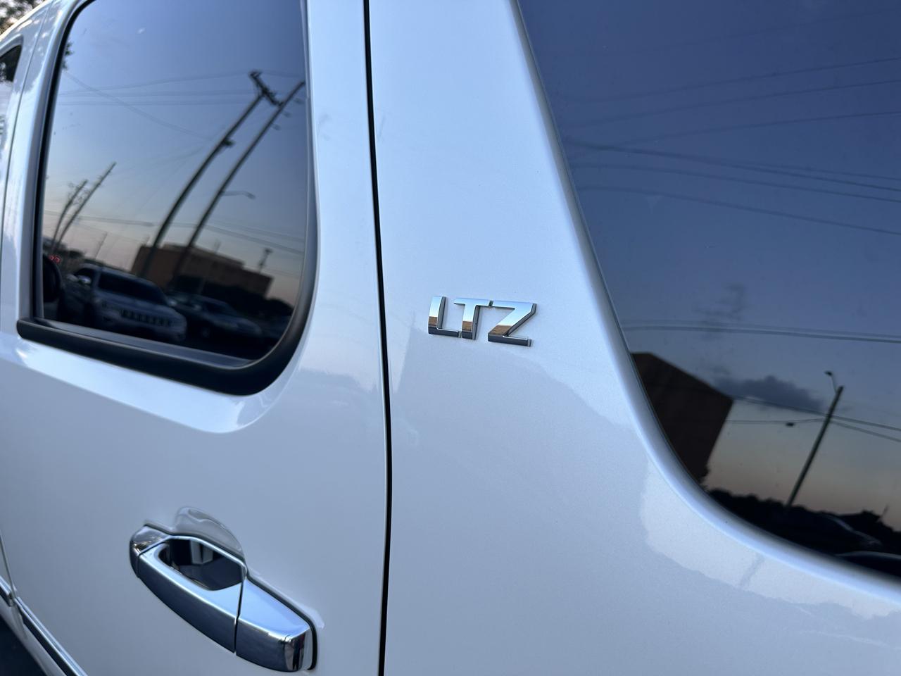 Chevrolet Tahoe LTZ 4WD 2014