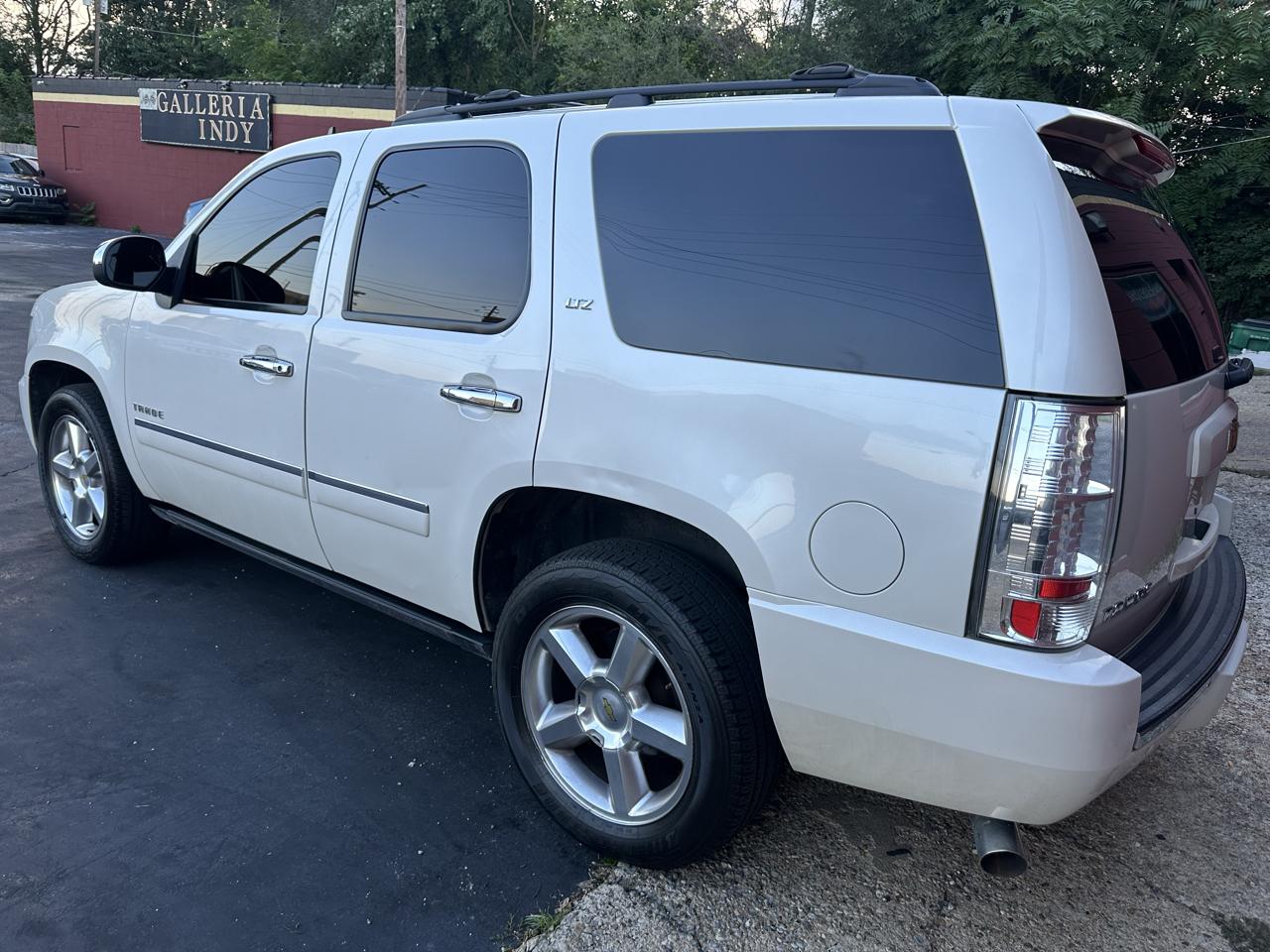 Chevrolet Tahoe LTZ 4WD 2014
