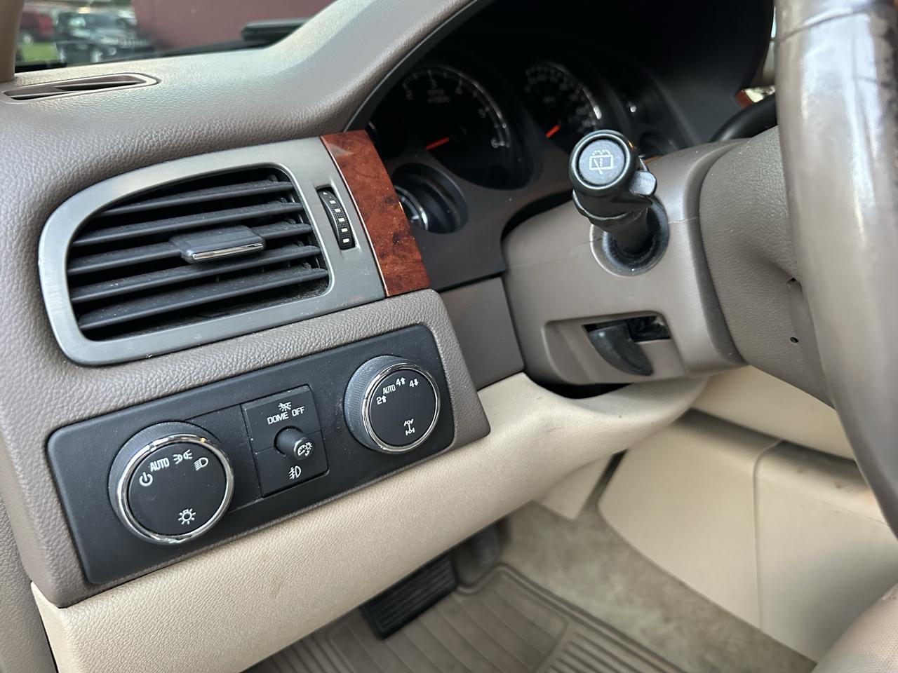 Chevrolet Tahoe LTZ 4WD 2014