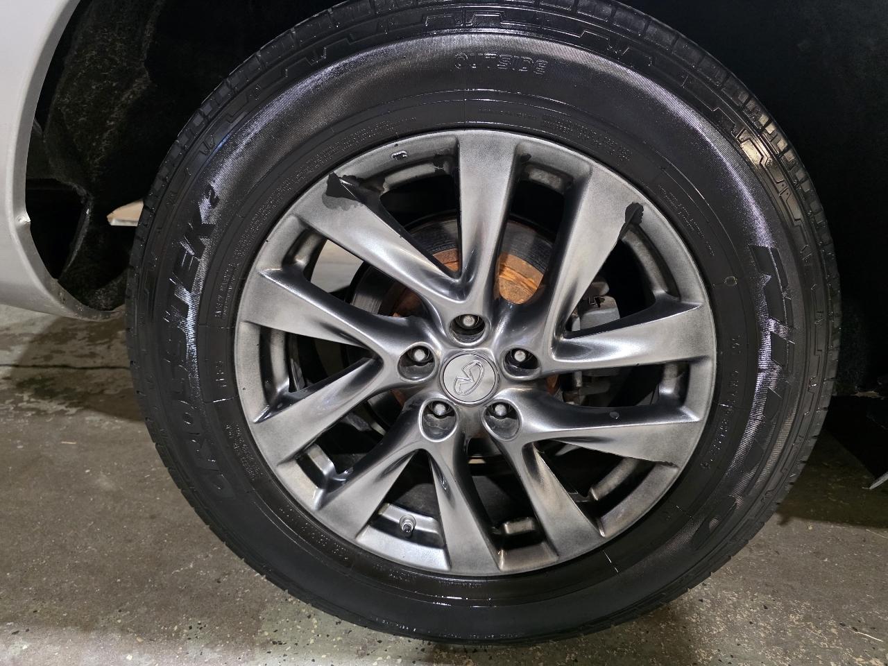 Infiniti QX60 Base FWD 2015