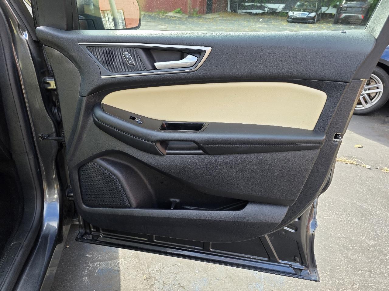 Ford Edge SEL AWD 2020