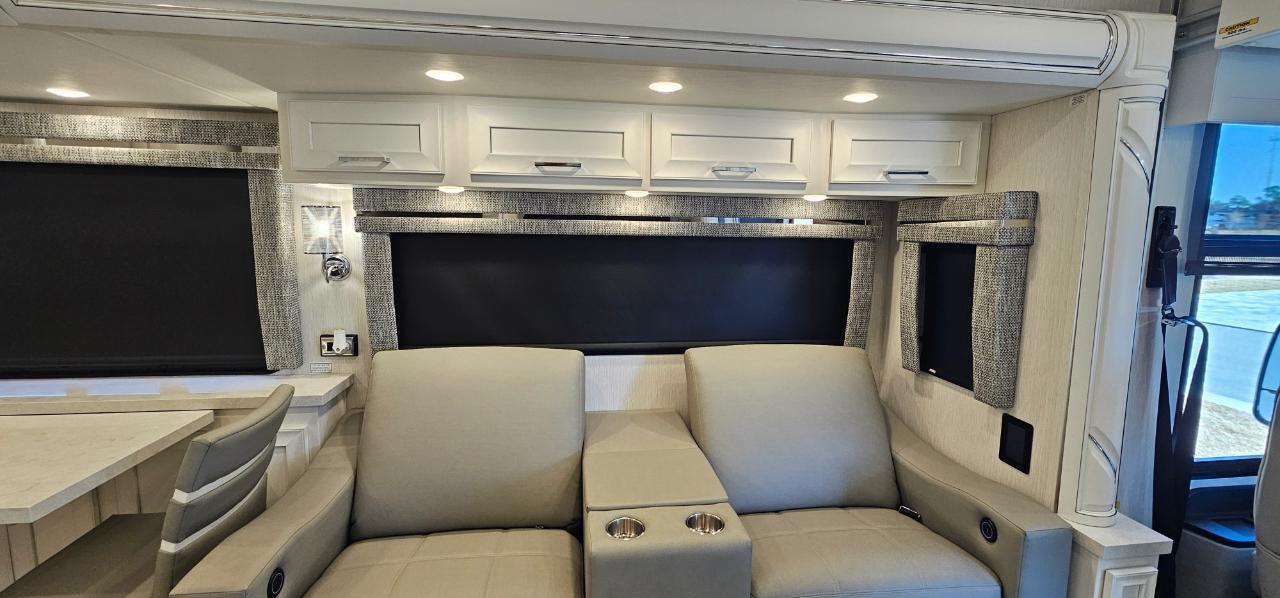 Newmar Ventana  2025