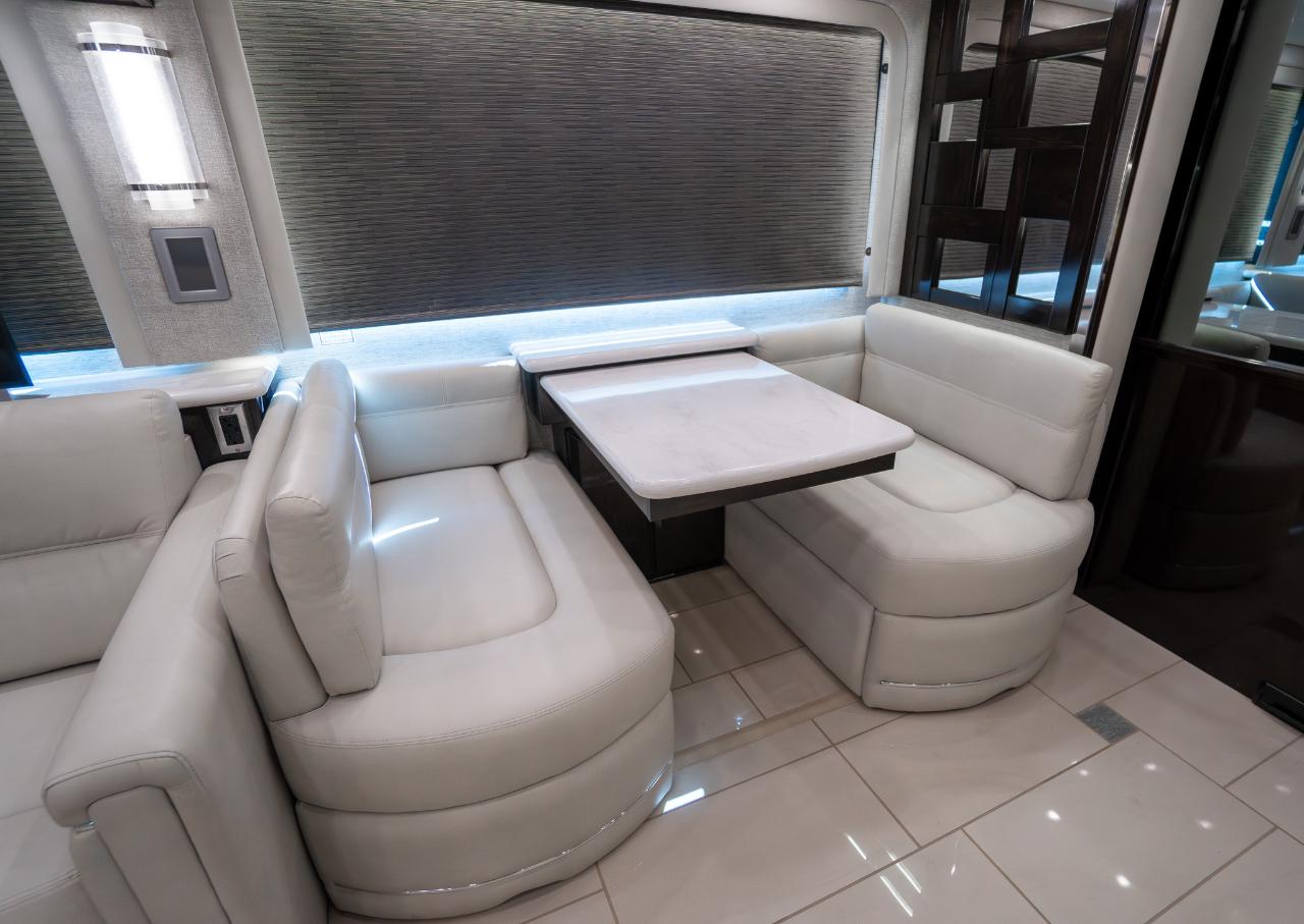 Newmar King Aire  2020