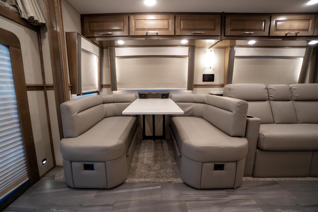 Renegade Classic  2024