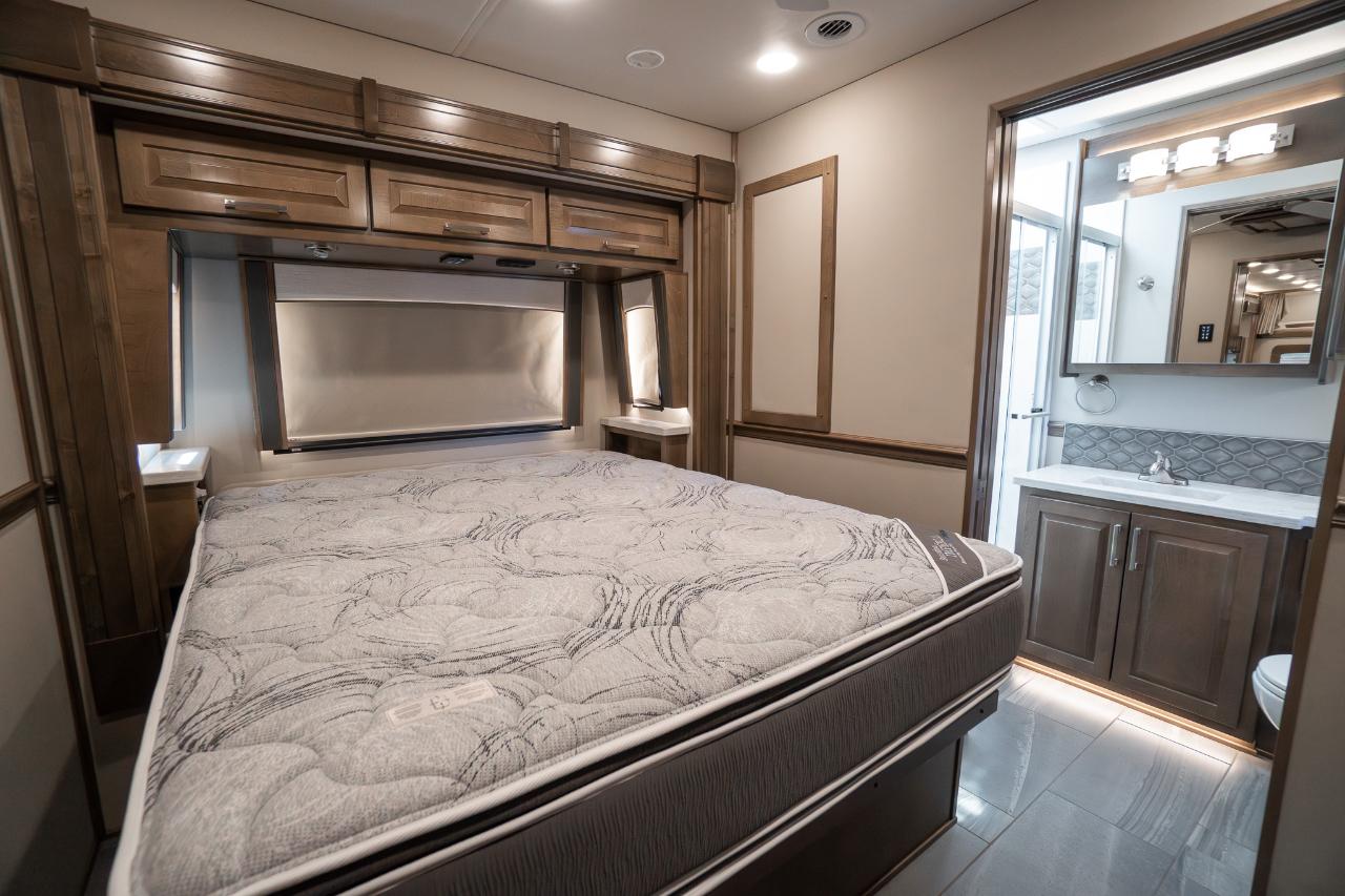 Renegade Classic  2024