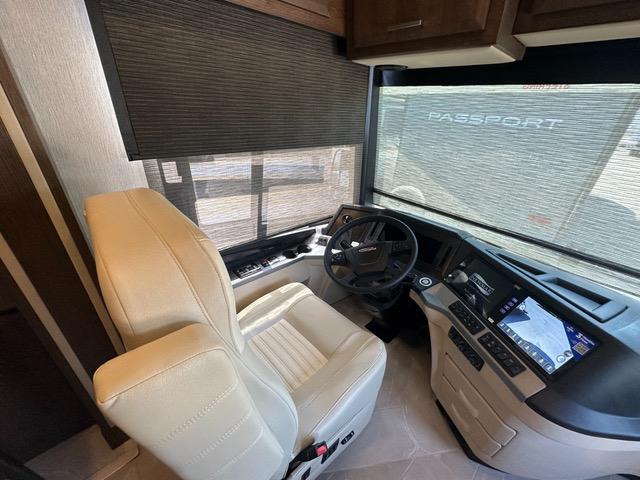 Newmar New Aire  2024